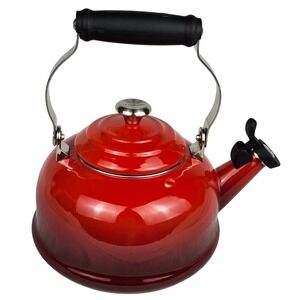 Le Creuset Enamel On Steel Whistling Tea Kettle Cerise Red Ombre 1.6 L 1.7 QT